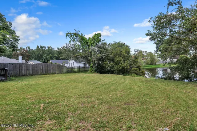 $275,000 | 1539 Mountain Lake Drive West, Jacksonville, FL 32221