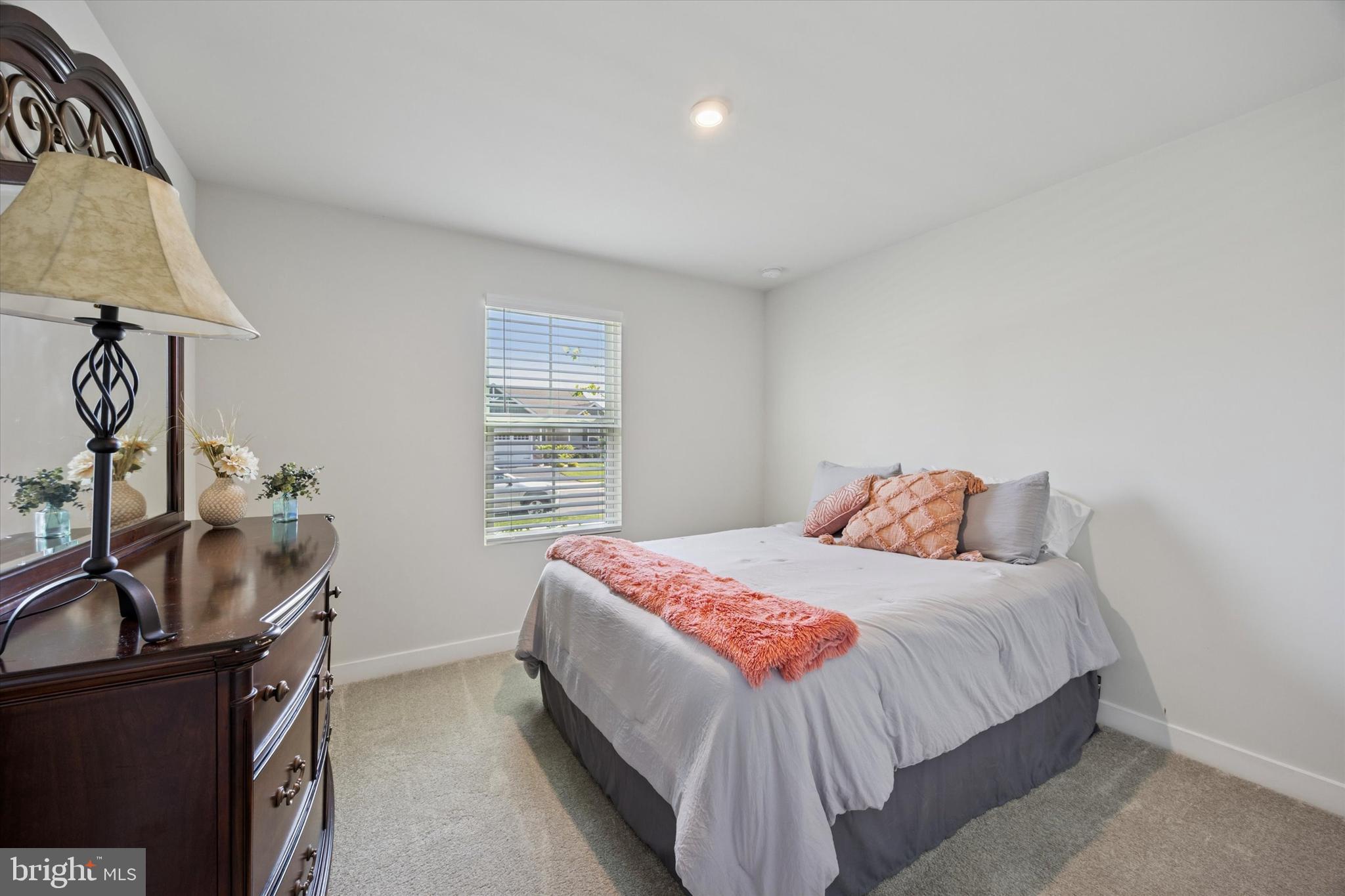 92 Senators Way Berlin, NJ 08009 - Photo 4 of 25