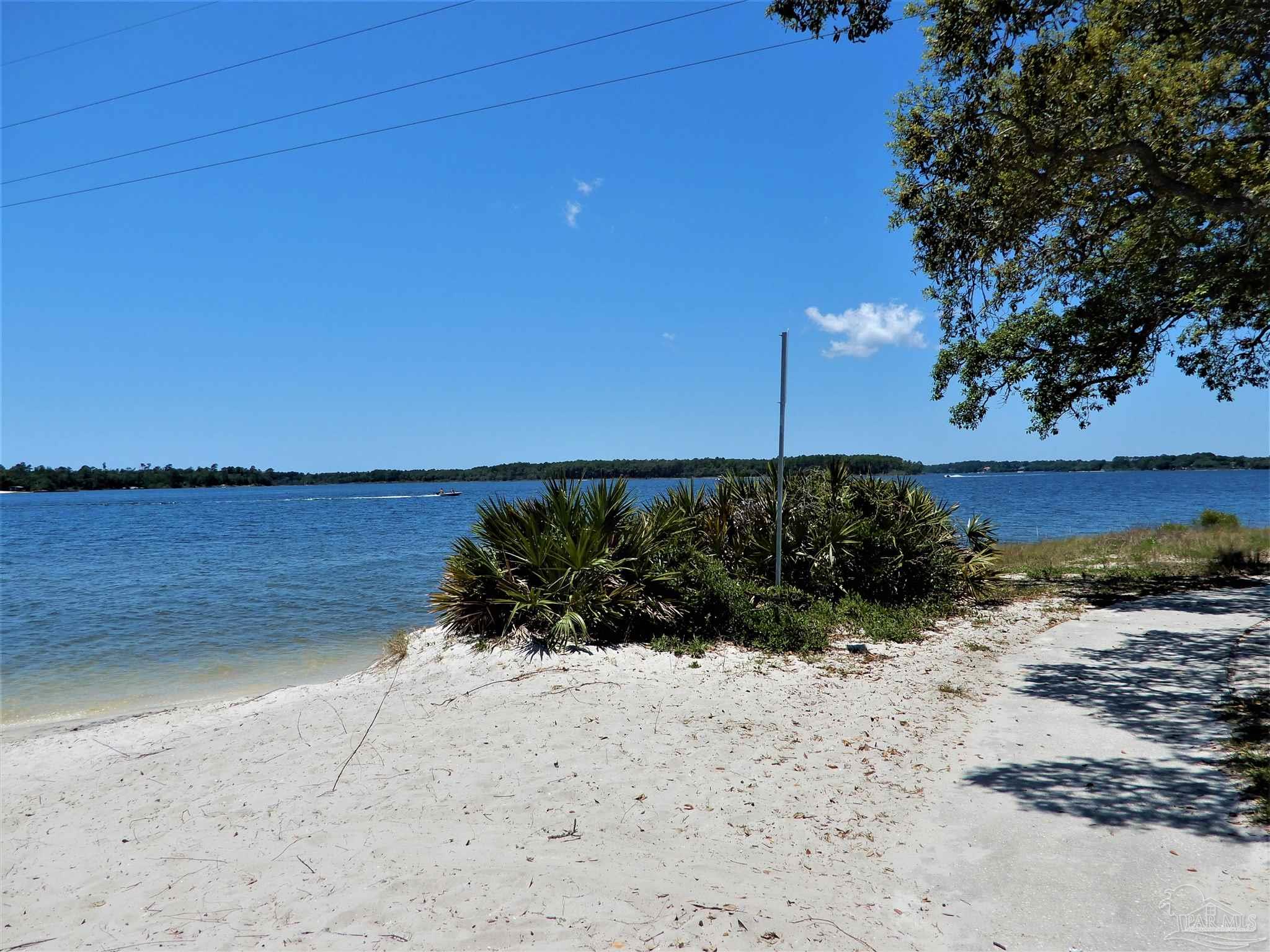 107 Northwest Kalash Road Pensacola, FL 32507 - Photo 8 of 16 Gallery Image 8