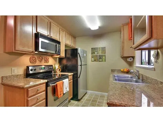 $1,820 | 2250 Monroe Street, Santa Clara, CA 95050