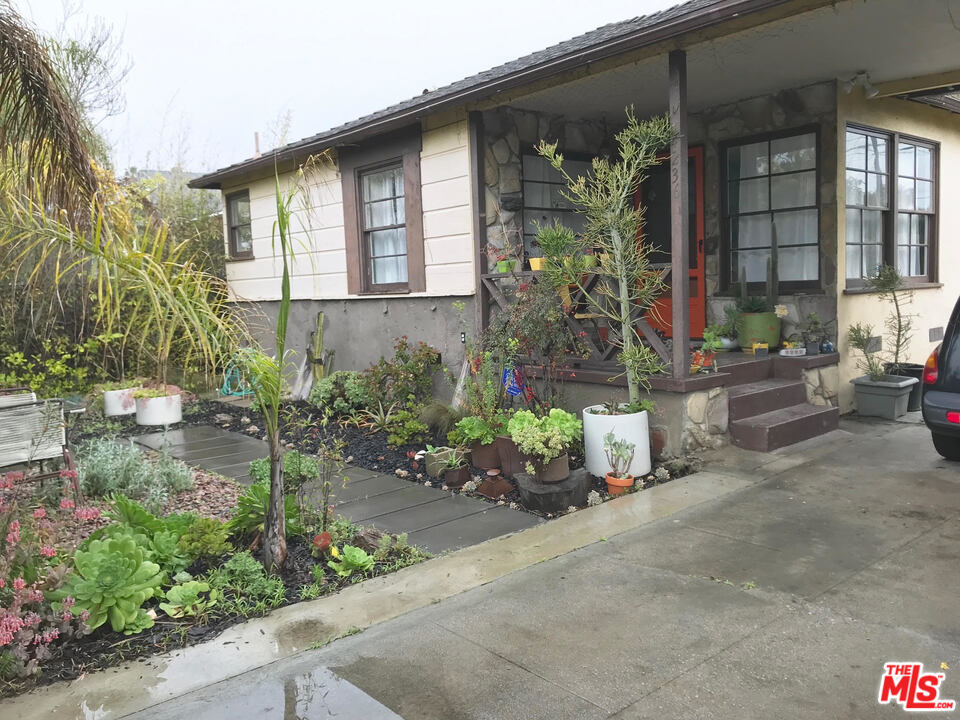 4236 Alla Road Los Angeles, CA 90066 - Photo 1 of 15 Gallery Image 1