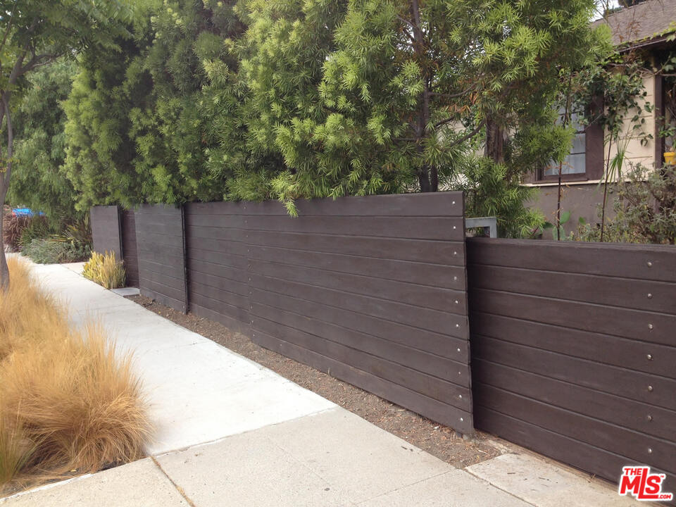 4236 Alla Road Los Angeles, CA 90066 - Photo 2 of 15 Gallery Image 2