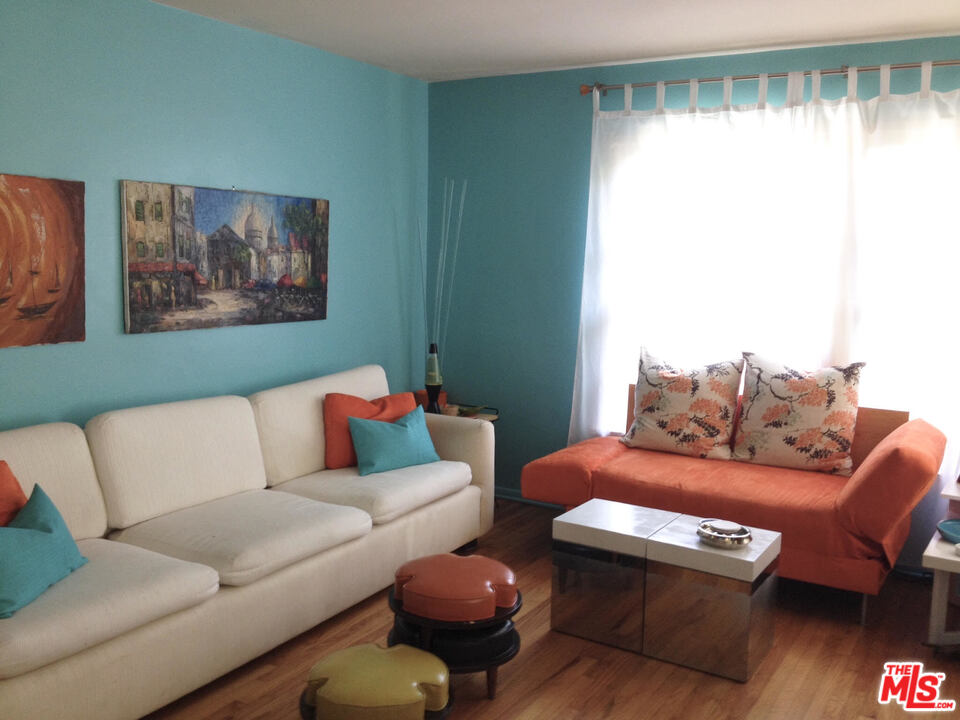 4236 Alla Road Los Angeles, CA 90066 - Photo 4 of 15 Gallery Image 4
