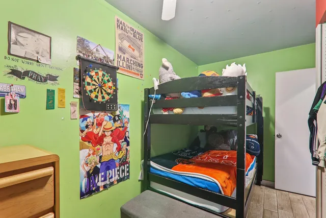 $214,999 | 504 West Park Avenue, Round Lake, IL 60073