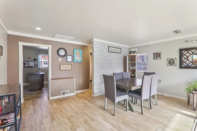 $214,999 | 504 West Park Avenue, Round Lake, IL 60073