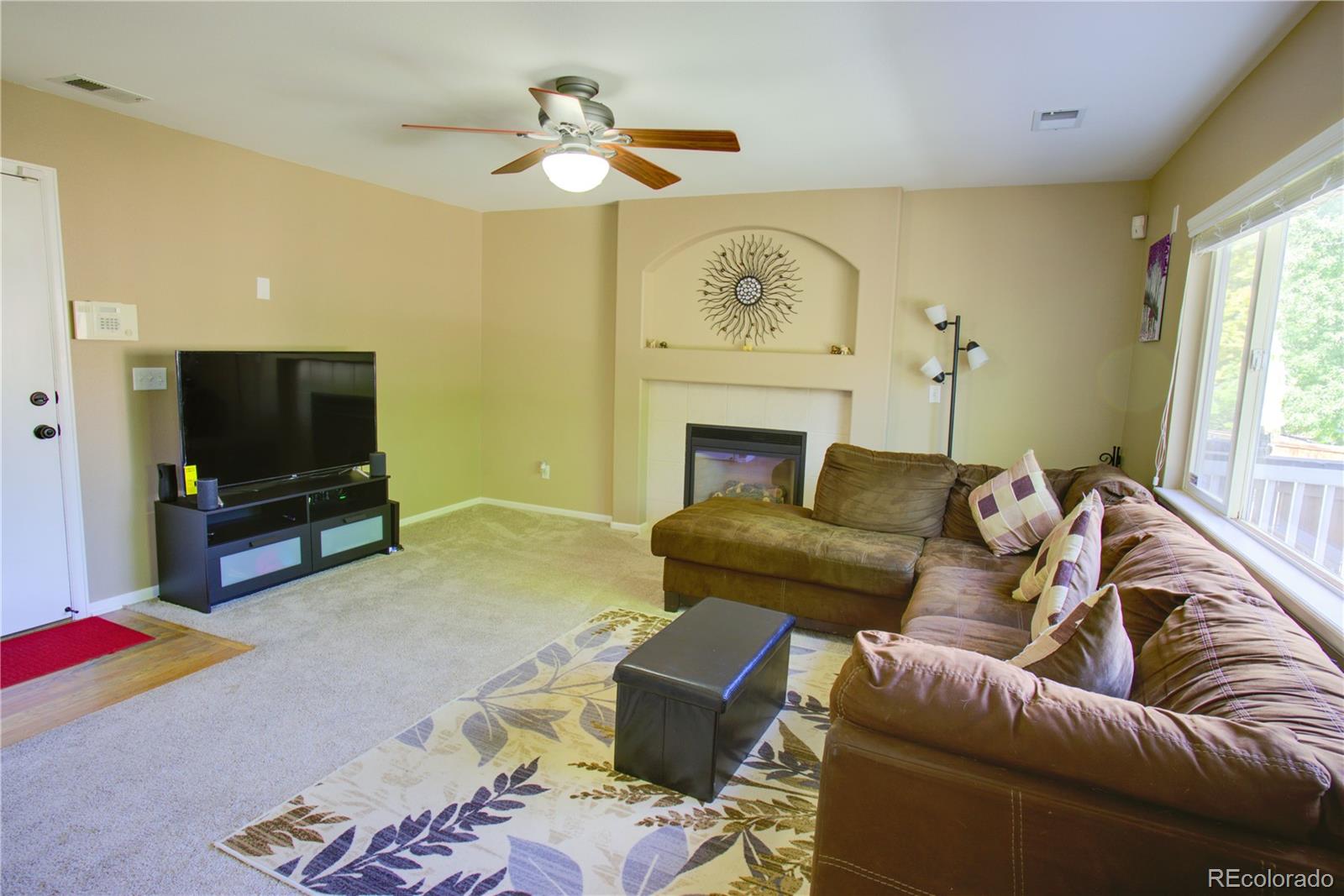 9765 Moss Rose Circle Highlands Ranch, CO 80129 - Photo 16 of 27