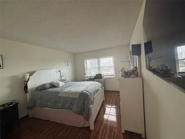 $229,000 | 3201 Northeast 14th Street Causeway, Unit 803, Pompano Beach, FL 33062