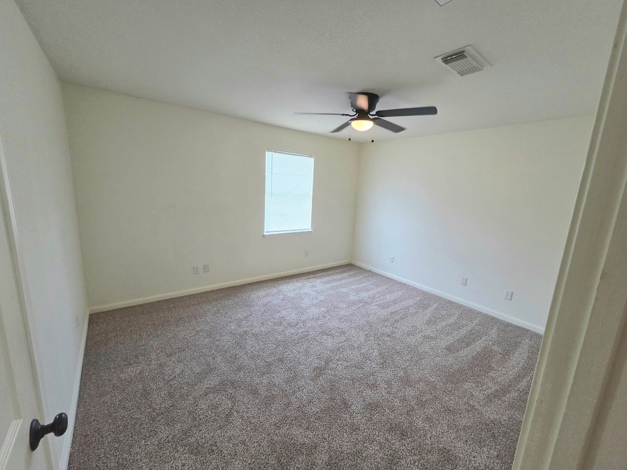 5799 Pearson Road, Unit A Santa Fe, TX 77517 - Photo 9 of 11 Gallery Image 9