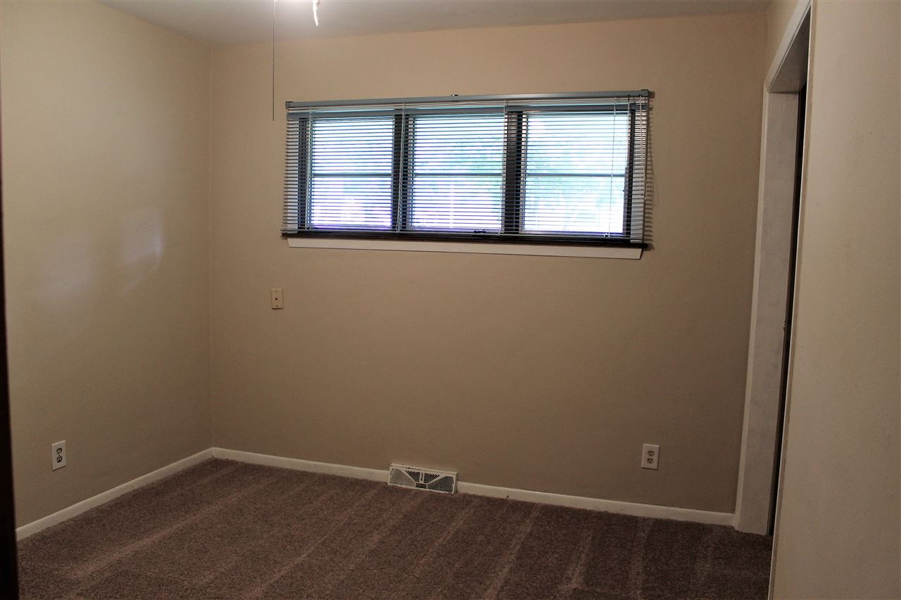 1622 Halsted Road Rockford, IL 61103 - Photo 20 of 25 Gallery Image 20