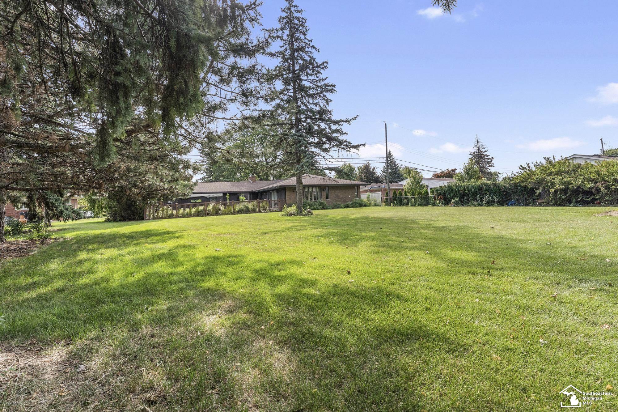 10860 Reeck Road Allen Park, MI 48101 - Photo 44 of 51