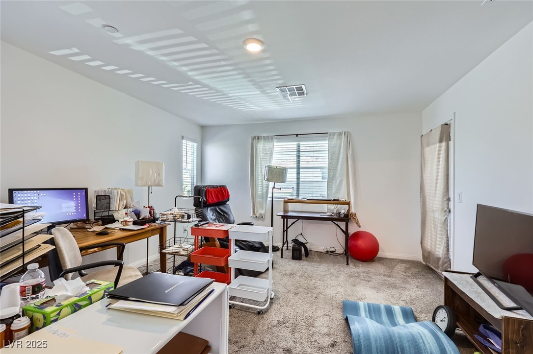 12282 Azure Gate Road, Unit 4 Las Vegas, NV 89183 - Photo 17 of 43 Gallery Image 17