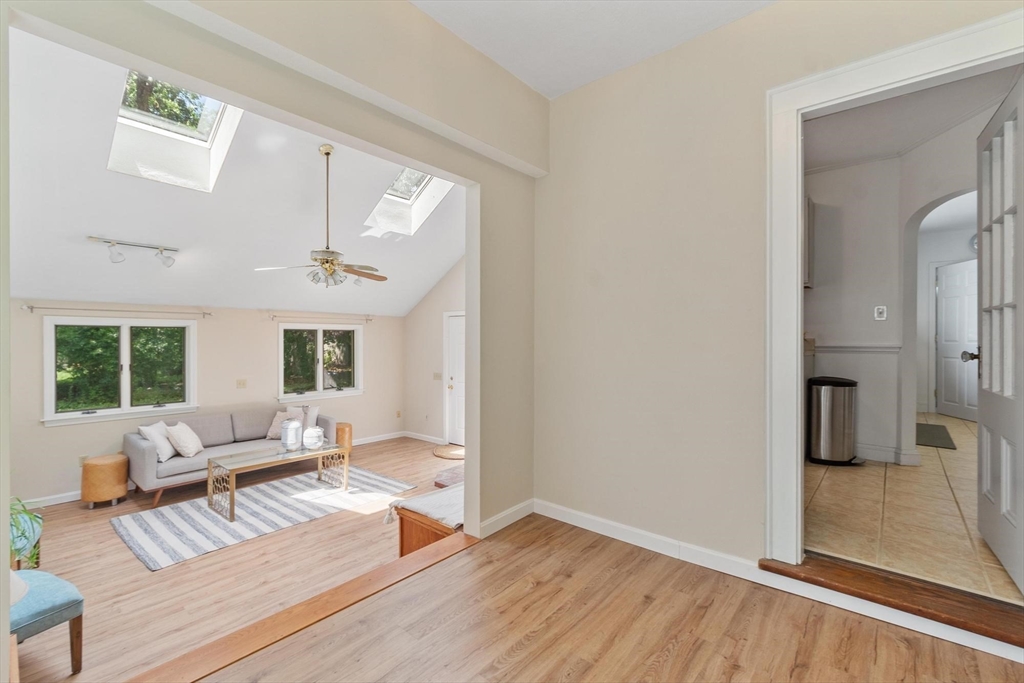 45 Grandview Road Arlington, MA 02476 - Photo 8 of 42