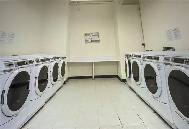 $138,000 | 20 Marietta Street Northwest, Unit 10F, Atlanta, GA 30303