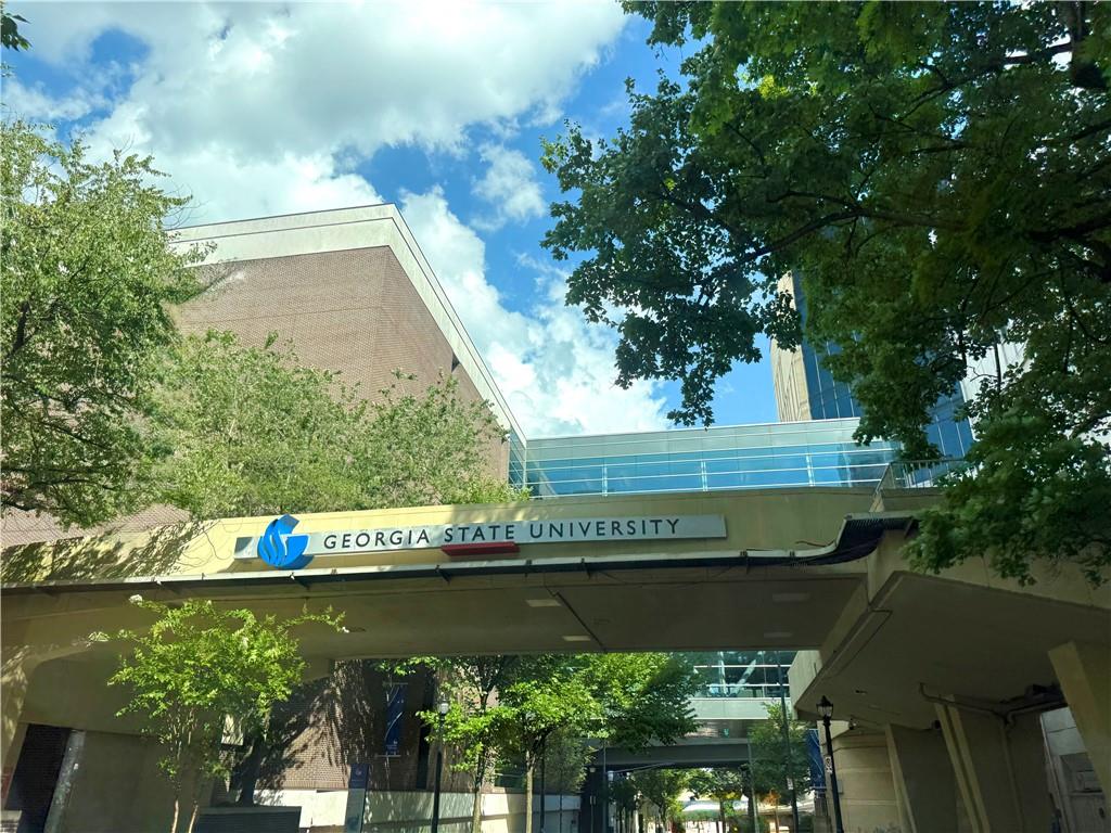 20 Marietta Street Northwest, Unit 10F Atlanta, GA 30303 - Photo 17 of 17 a view of a water fountain and a bench in the background
