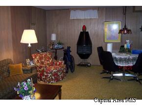 725 Osburn Avenue Springfield, IL 62702 - Photo 5 of 9