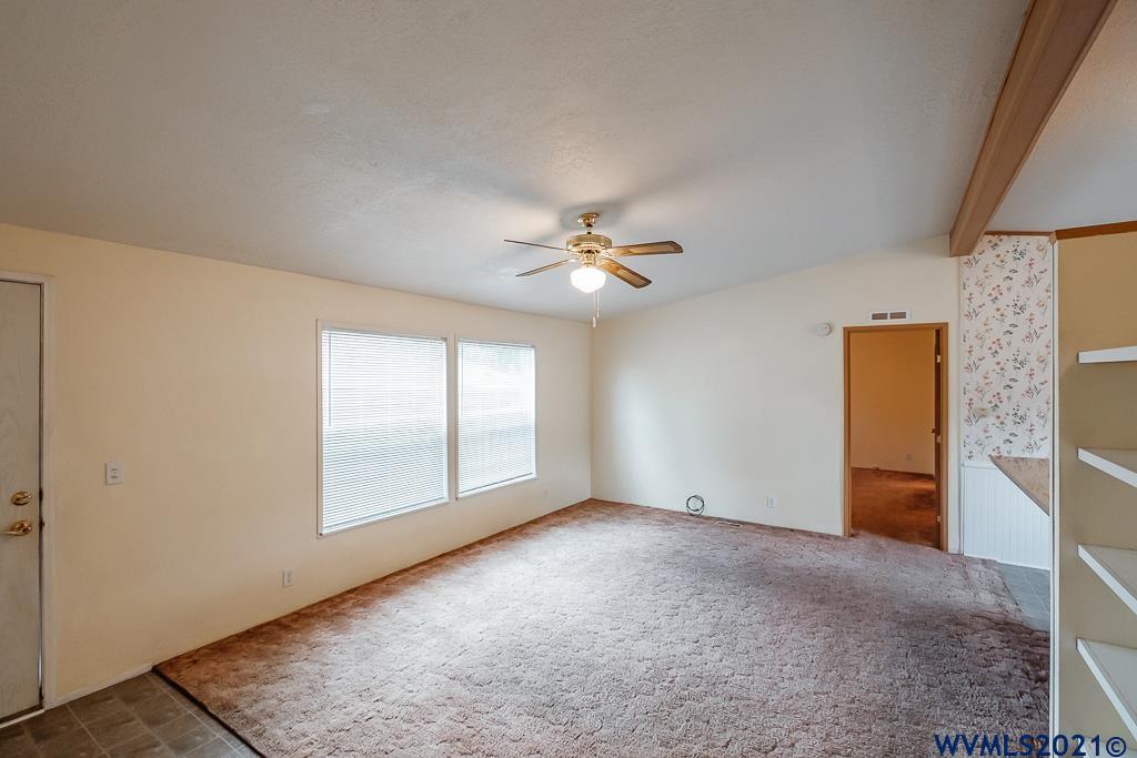 950 Airport Road Southeast, Unit 50 Albany, OR 97322 - Photo 6 of 35 Gallery Image 6