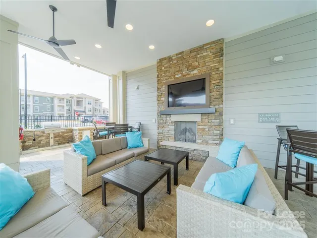 $1,376 | 15155 Ollie Drive, Unit BURLINGTON, Charlotte, NC 28273