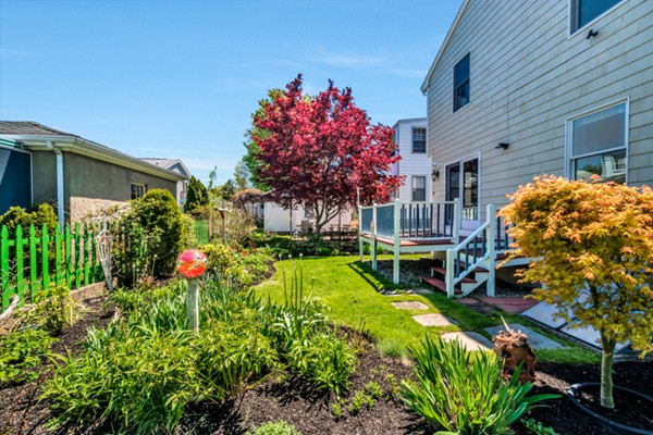 14 Bates Road, Unit 14 Swampscott, MA 01907 - Photo 16 of 18 Gallery Image 16