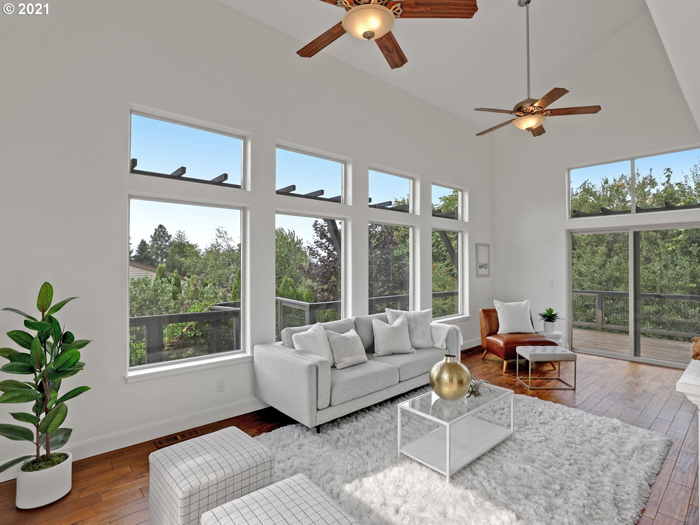 8423 Northwest Reed Drive Portland, OR 97229 - Photo 11 of 32 Gallery Image 11
