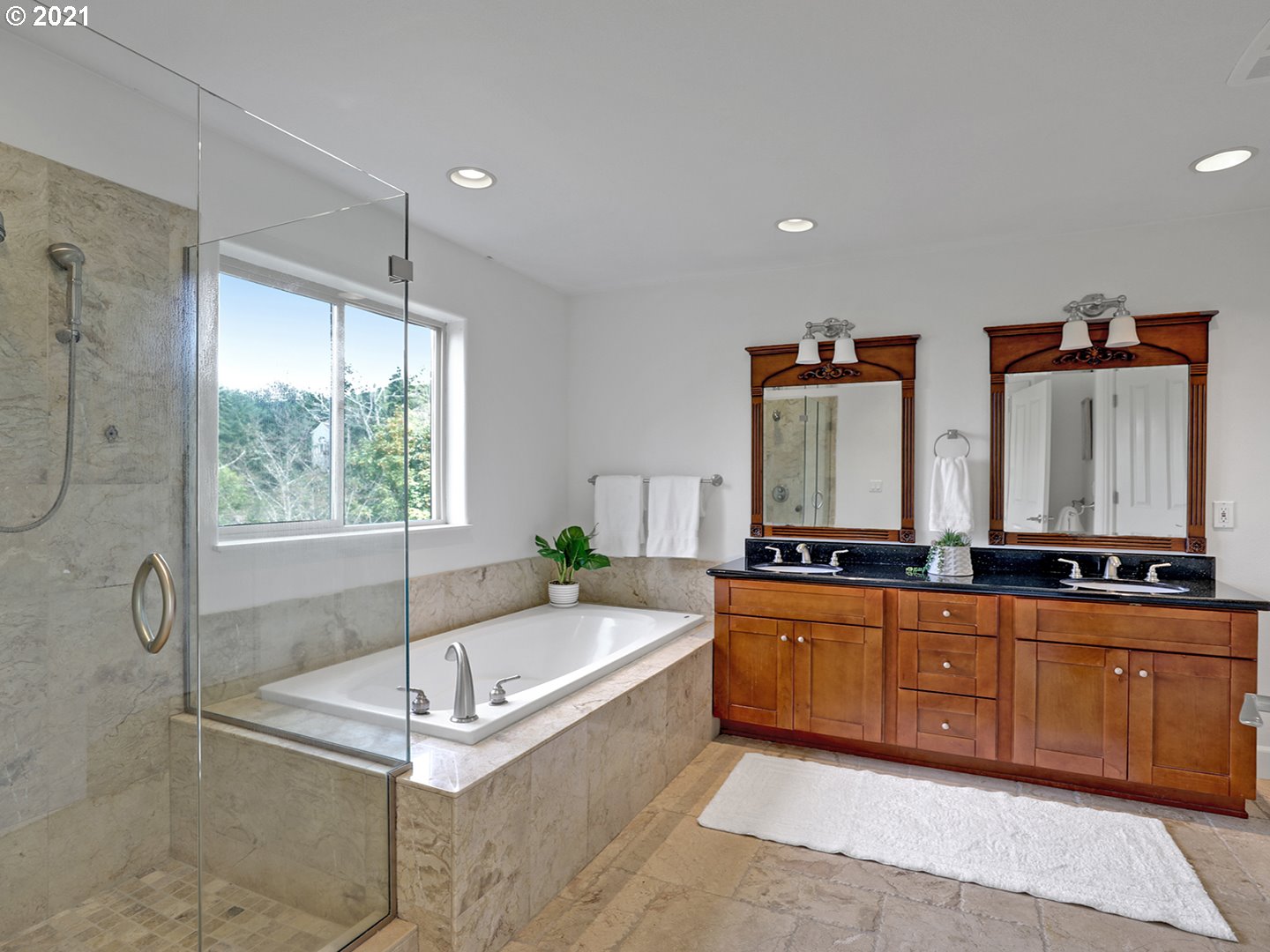 8423 Northwest Reed Drive Portland, OR 97229 - Photo 17 of 32 Gallery Image 17