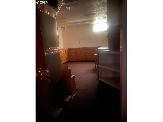 a view of entryway and hall