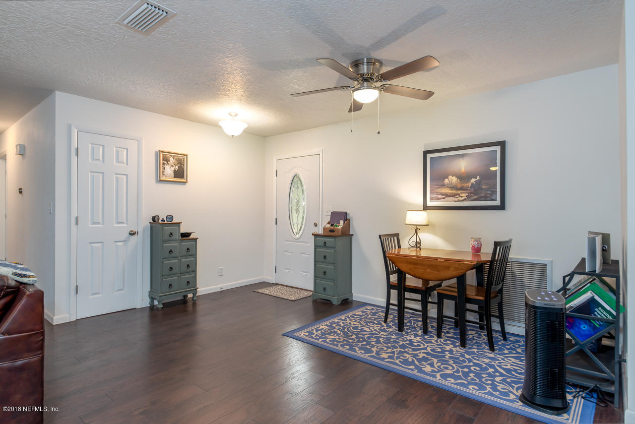 4611 Fulton Road Jacksonville, FL 32225 - Photo 5 of 19 Front entry