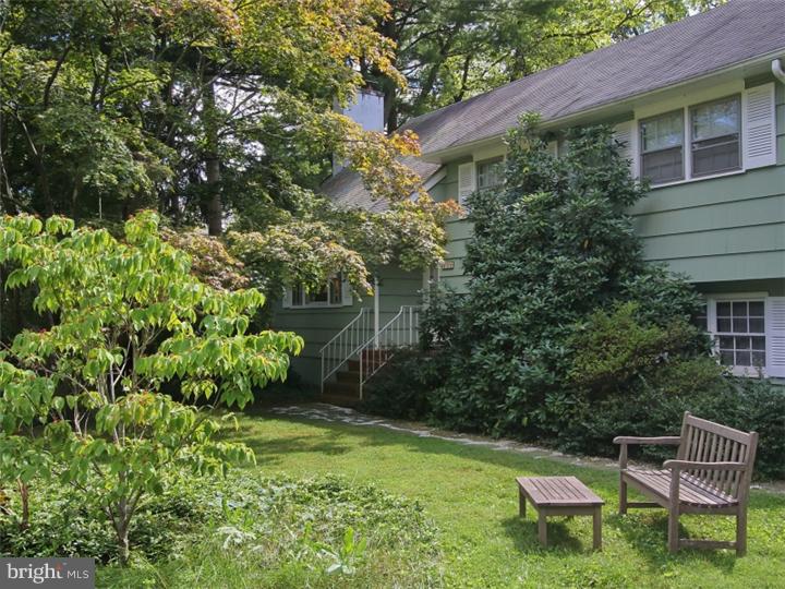231 Riverside Drive Princeton, NJ 08540 - Photo 2 of 19