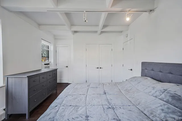 $299,000 | 144-66 Village Road, Unit 75D | Kew Gardens Hills