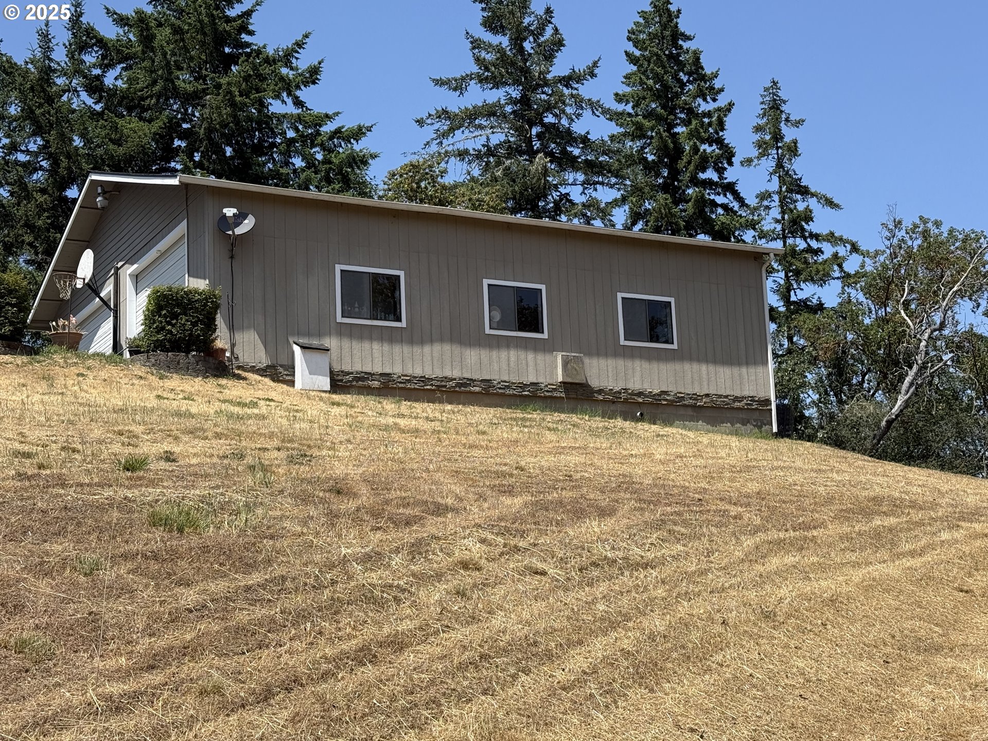 4447 Melrose Road Roseburg, OR 97471 - Photo 22 of 41