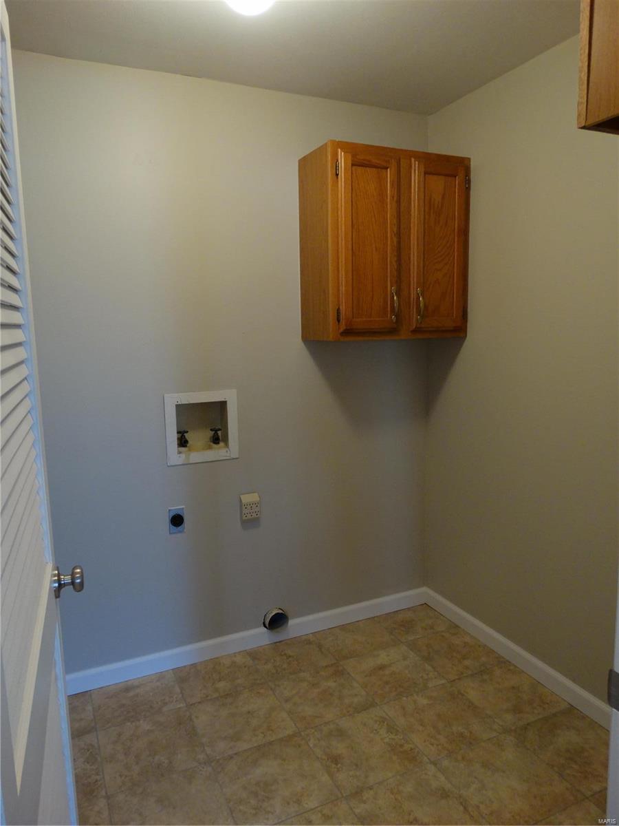 705 Lofty Point Drive, Unit C Ballwin, MO 63021 - Photo 20 of 31 Gallery Image 20