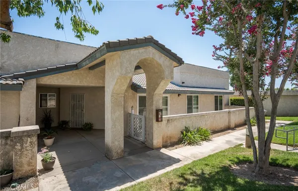 $290,000 | 7001 Church Avenue, Unit 15, Highland, CA 92346