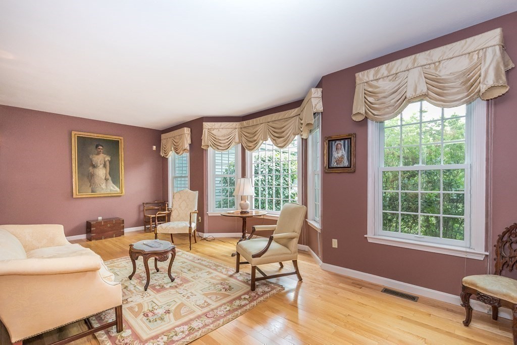 2 Randolph Circle Westford, MA 01886 - Photo 13 of 42