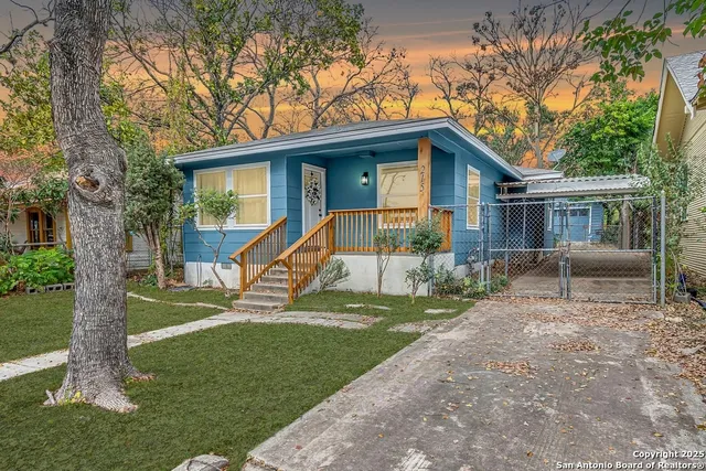 $380,000 | 215 Cunningham Avenue, San Antonio, TX 78215