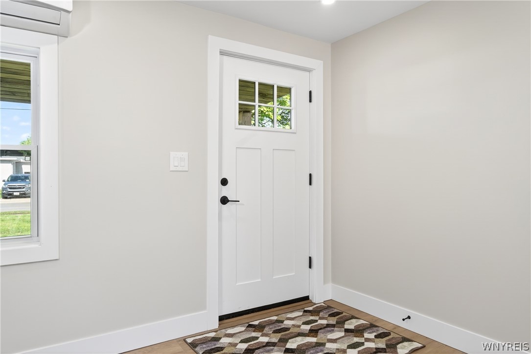 127 Dean Road Cheektowaga, NY 14043 - Photo 9 of 34