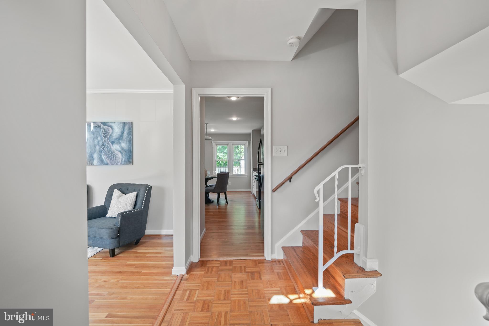 7629 Hayfield Road Alexandria, VA 22315 - Photo 2 of 49 Gallery Image 2