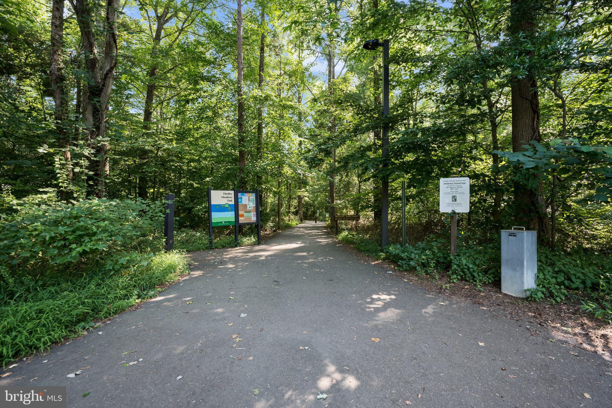 7629 Hayfield Road Alexandria, VA 22315 - Photo 45 of 49 Gallery Image 45