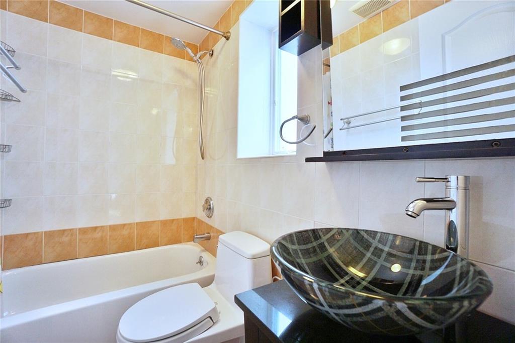 1711 Sheepshead Bay Road, Unit 2A Brooklyn, NY 11235 - Photo 18 of 43