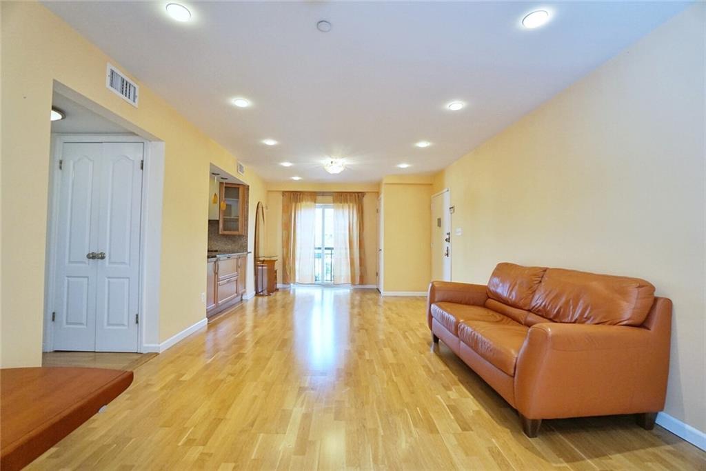 1711 Sheepshead Bay Road, Unit 2A Brooklyn, NY 11235 - Photo 4 of 43