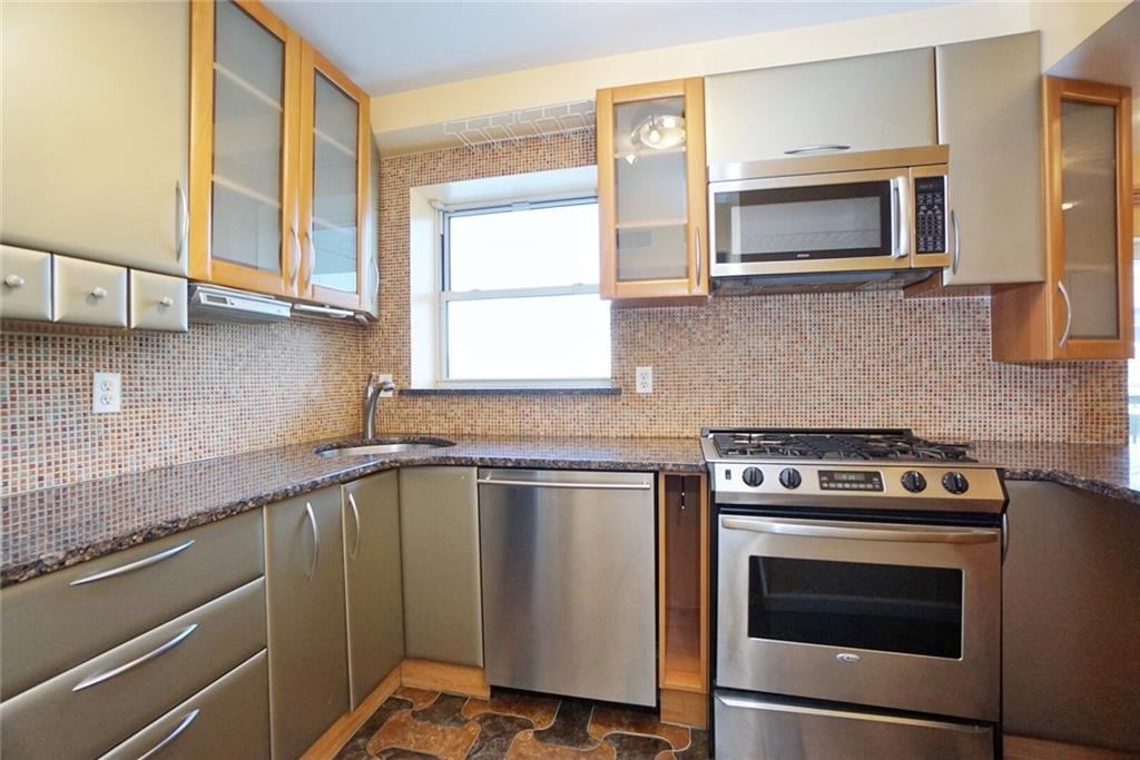 1711 Sheepshead Bay Road, Unit 2A Brooklyn, NY 11235 - Photo 10 of 43
