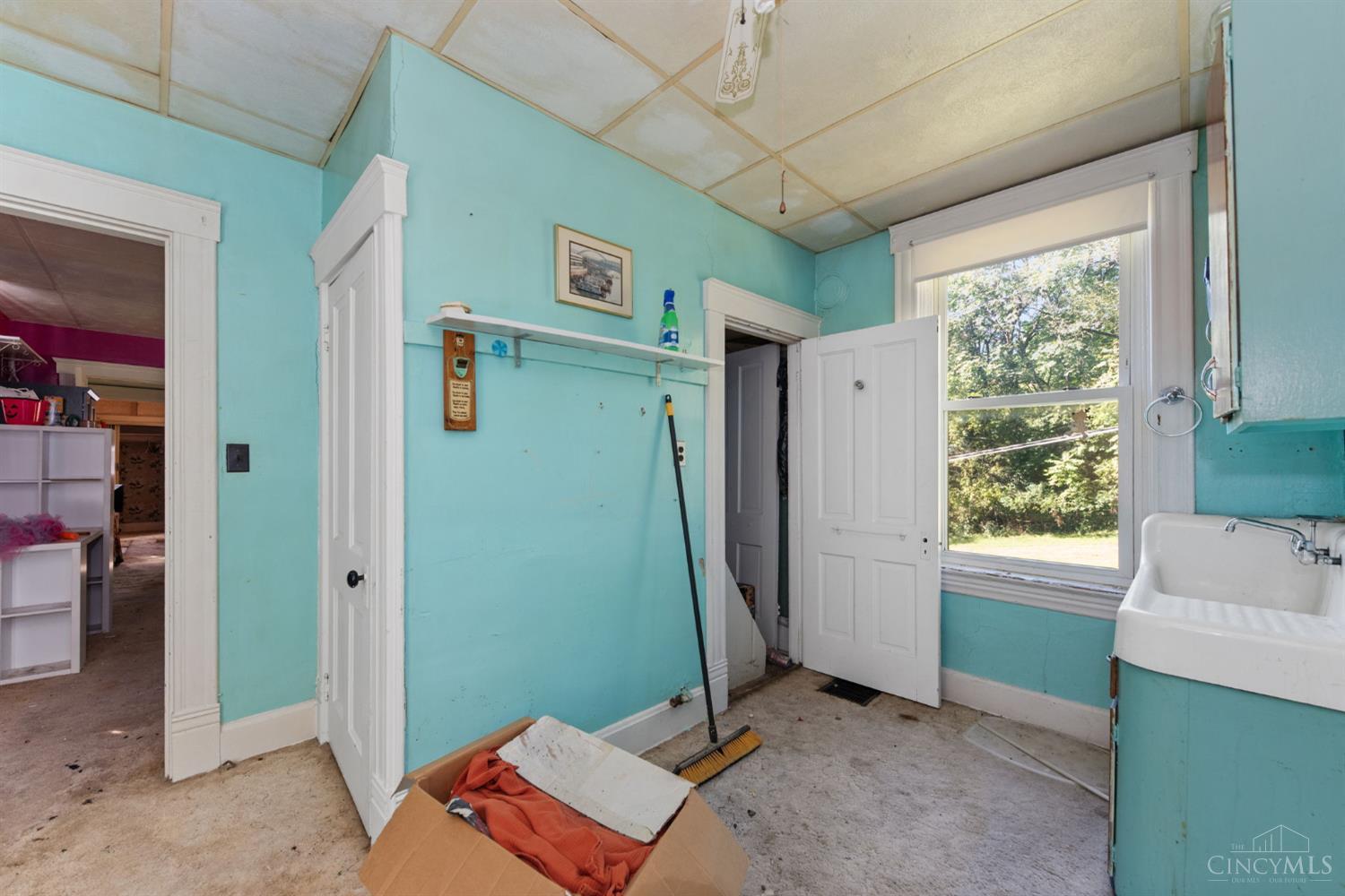 3196 River Road Cincinnati, OH 45204 - Photo 24 of 28 Gallery Image 24