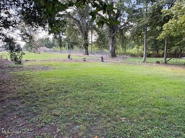 $58,500 | 508 2nd Avenue North, Greenwood, MS 38930