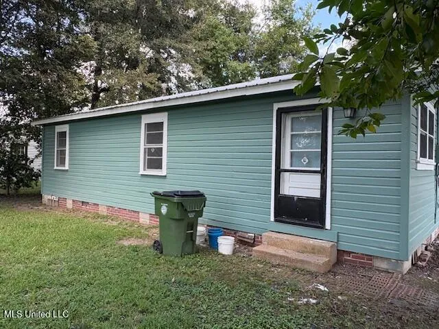 $58,500 | 508 2nd Avenue North, Greenwood, MS 38930