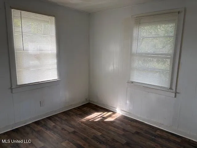 $58,500 | 508 2nd Avenue North, Greenwood, MS 38930