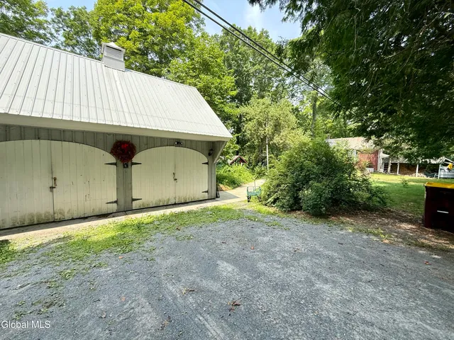 $519,000 | 2352 Ridge Road, Queensbury, NY 12804