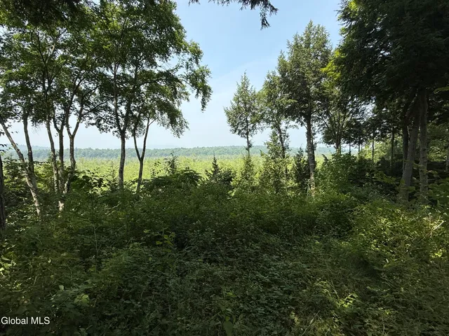 $519,000 | 2352 Ridge Road, Queensbury, NY 12804