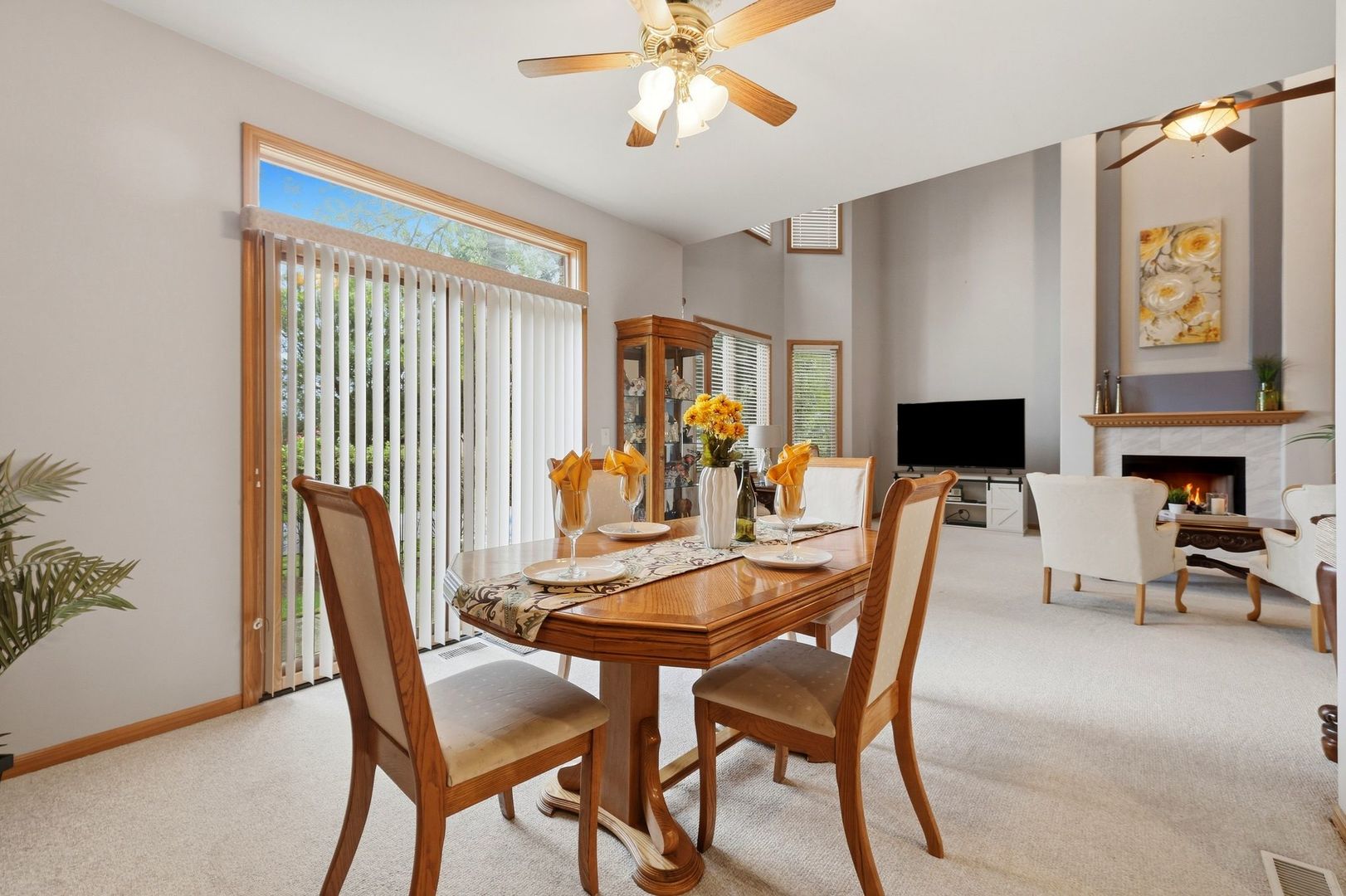 691 East Nerge Road Roselle, IL 60172 - Photo 10 of 30 Gallery Image 10