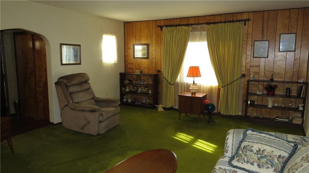 761 Valley Road Ambridge, PA 15003 - Photo 4 of 19 Gallery Image 4