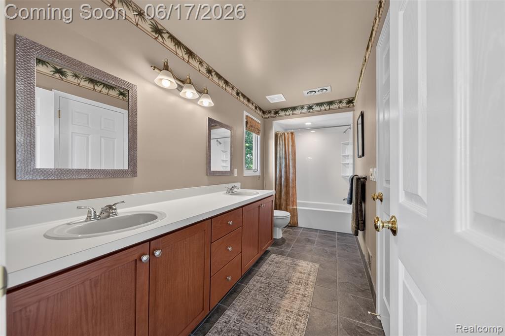 1236 Chaffer Drive Rochester Hills, MI 48306 - Photo 38 of 76