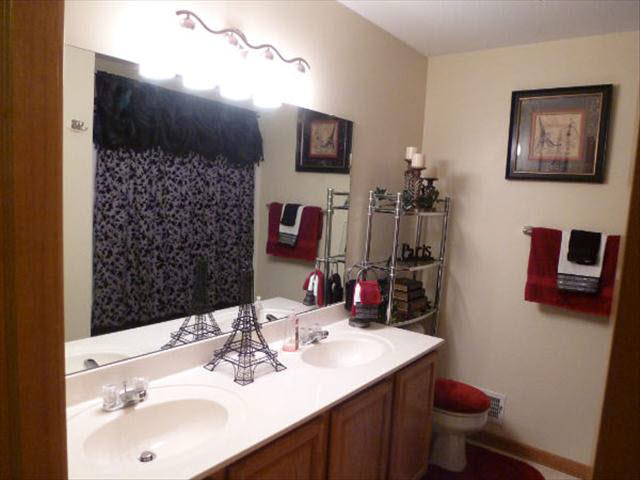 6746 Lockmill Road Temperance, MI 48182 - Photo 17 of 20 Full Bath Up