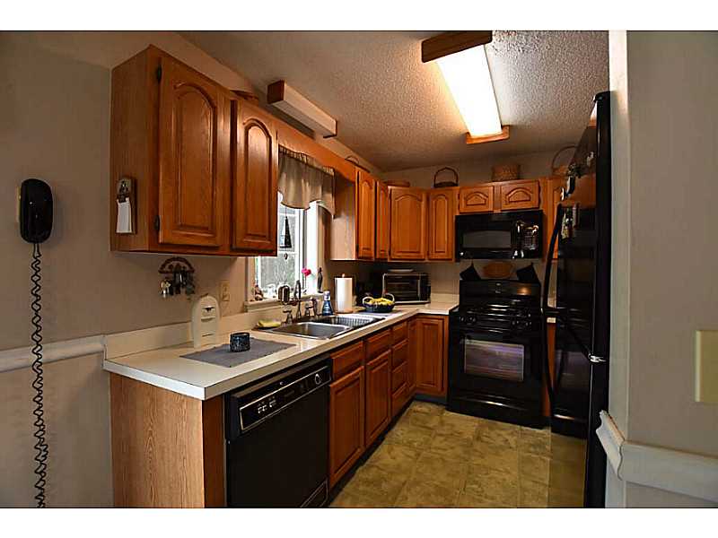 38 Springbrook Road, Unit A Westerly, RI 02891 - Photo 2 of 17 Kitchen.